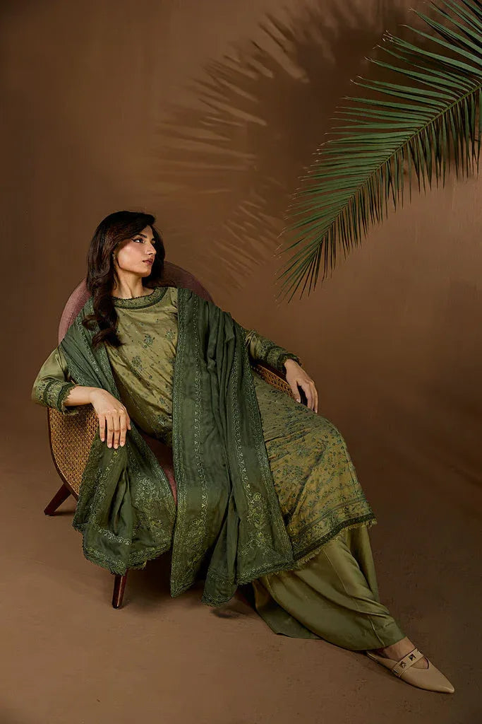 Sobia Nazir | Winter Shawl 25 | Design 2A - Aqsa Fabrics