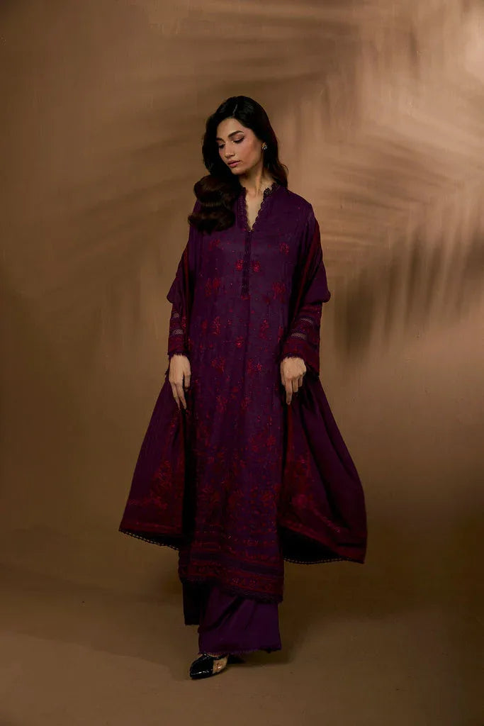 Sobia Nazir | Winter Shawl 25 | Design 2B - Aqsa Fabrics
