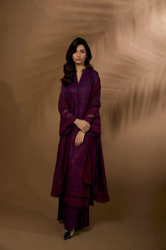 Sobia Nazir | Winter Shawl 25 | Design 2B - Aqsa Fabrics