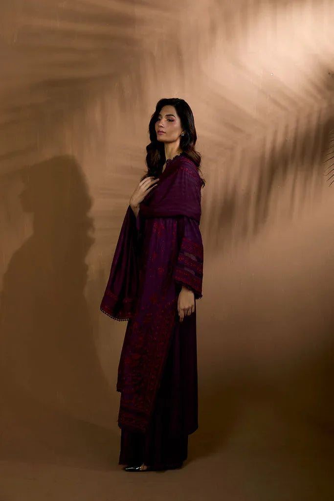 Sobia Nazir | Winter Shawl 25 | Design 2B - Aqsa Fabrics