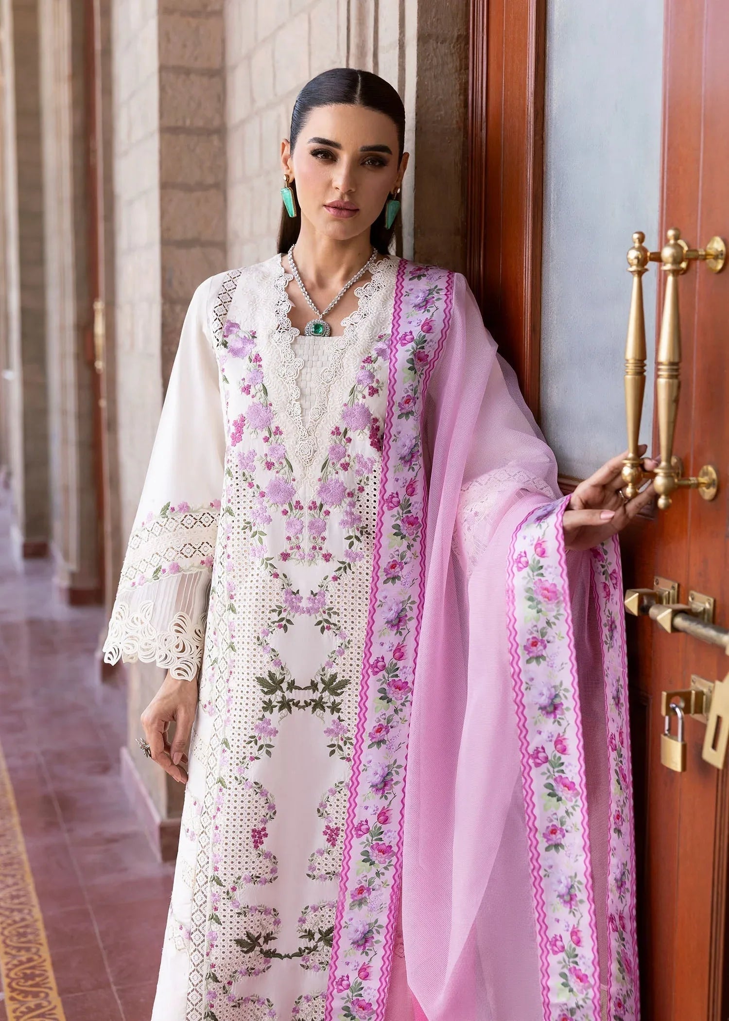 Saira Shakira | Bloom Lawn 25 | ZERENE 1-A - Aqsa Fabrics
