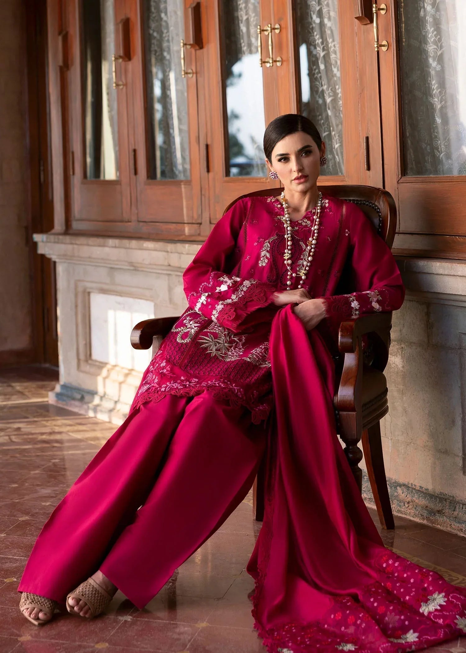 Saira Shakira | Bloom Lawn 25 | FAYE 7-B - Aqsa Fabrics