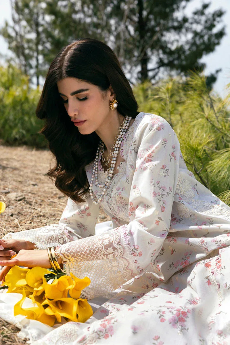 Qalamkar | Qlinekari Lawn | DC-13 Miri - Aqsa Fabrics