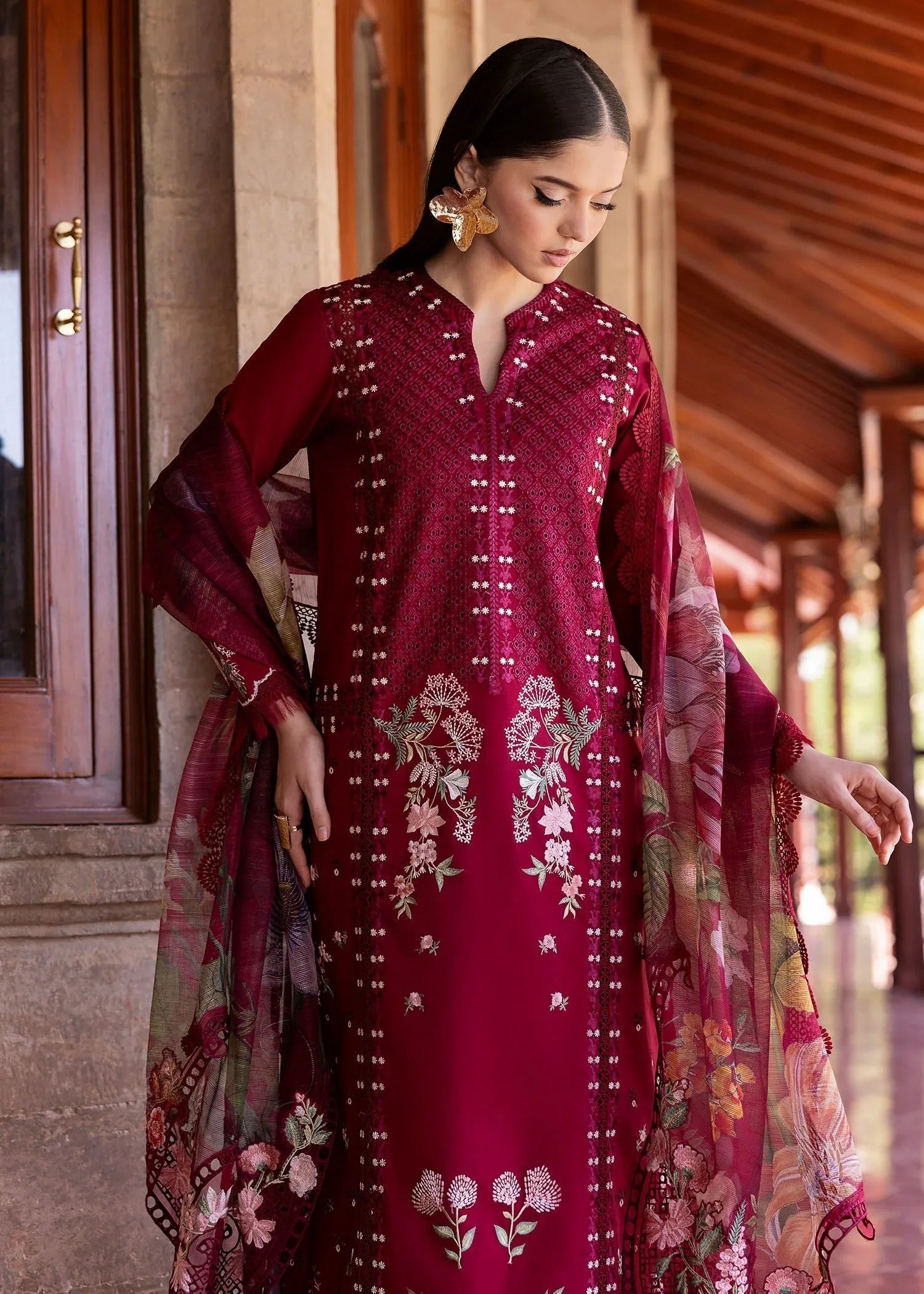 Saira Shakira | Bloom Lawn 25 | HANGING GARDENS 2-A - Aqsa Fabrics