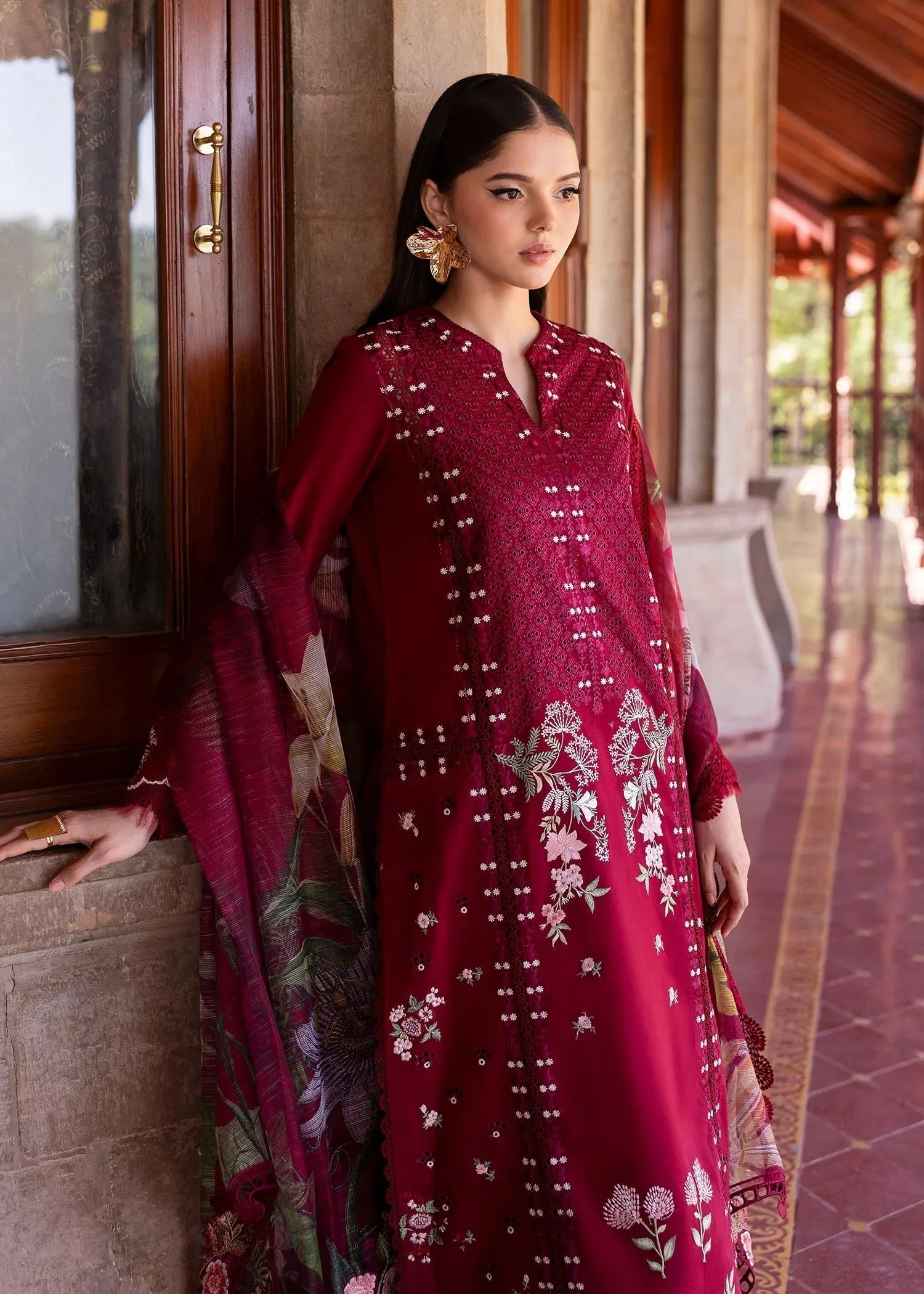 Saira Shakira | Bloom Lawn 25 | HANGING GARDENS 2-A - Aqsa Fabrics