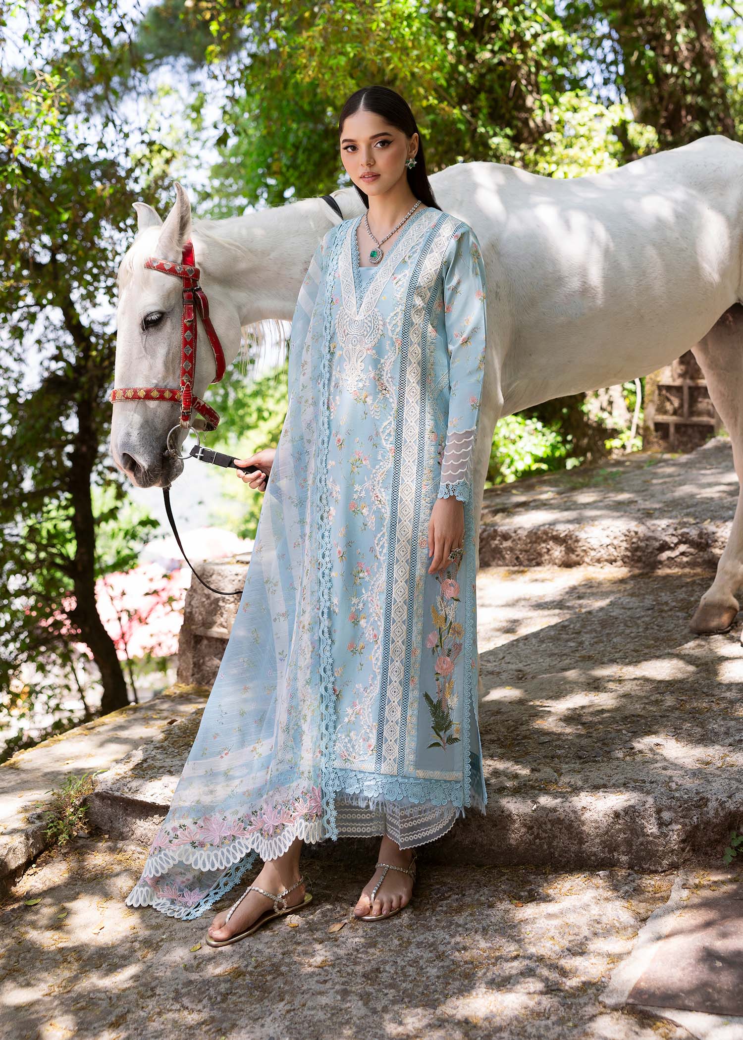 Saira Shakira | Bloom Lawn 25 | SWEET OPEL 8-B - Aqsa Fabrics