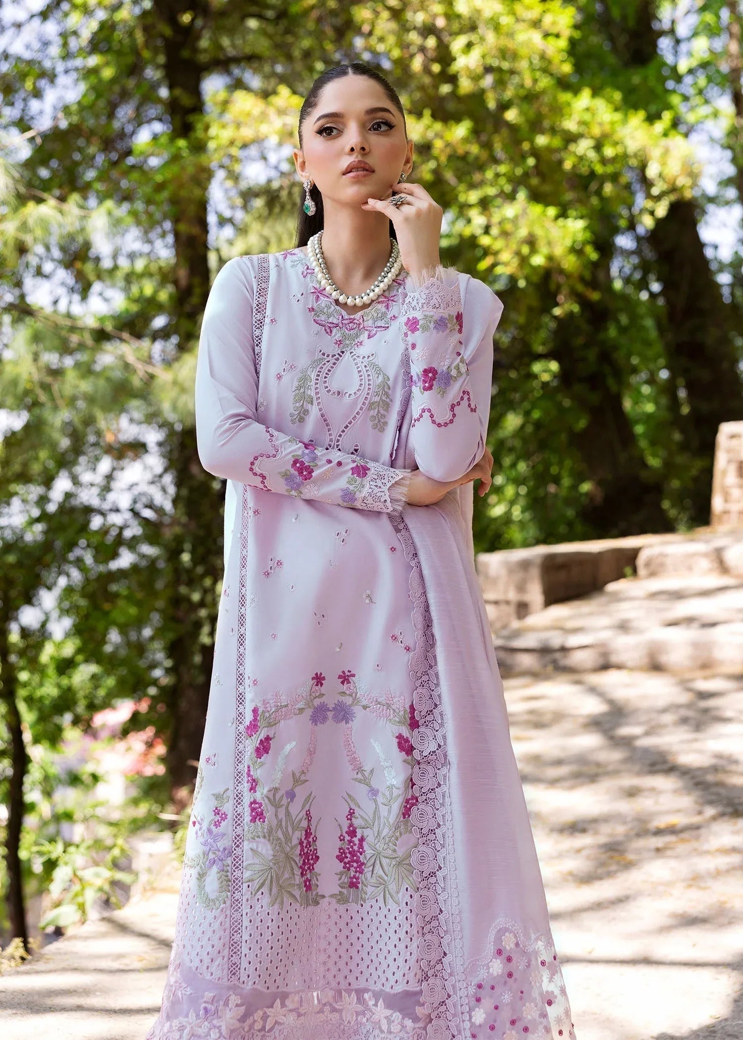 Saira Shakira | Bloom Lawn 25 | FAYE 7-A - Aqsa Fabrics