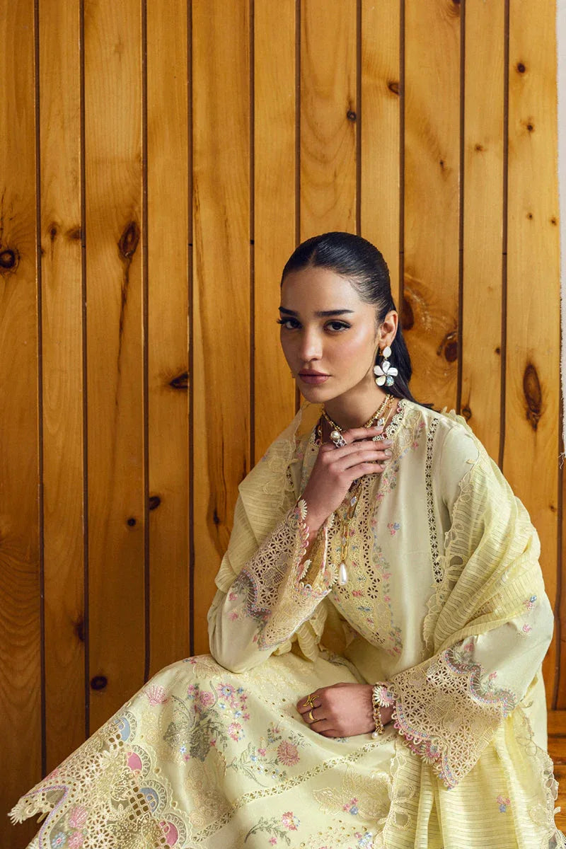 Qalamkar | Qlinekari Lawn | DC-04 Keva - Aqsa Fabrics