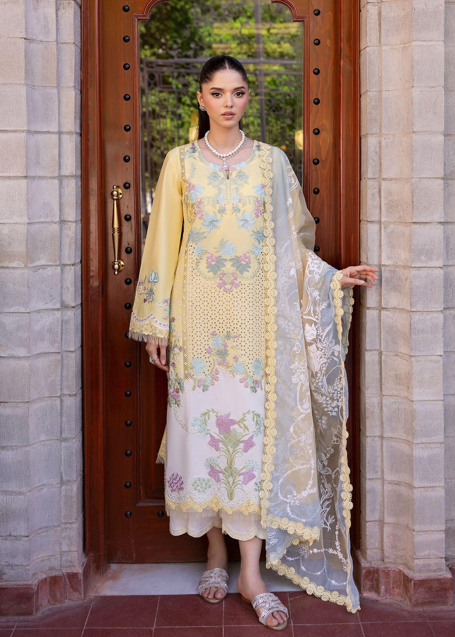 Saira Shakira | Bloom Lawn 25 | LOTUS REVERIE 4-A - Aqsa Fabrics