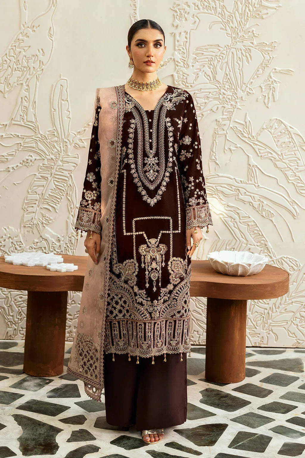 Ramsha | Velvet Collection | V-606 - Aqsa Fabrics