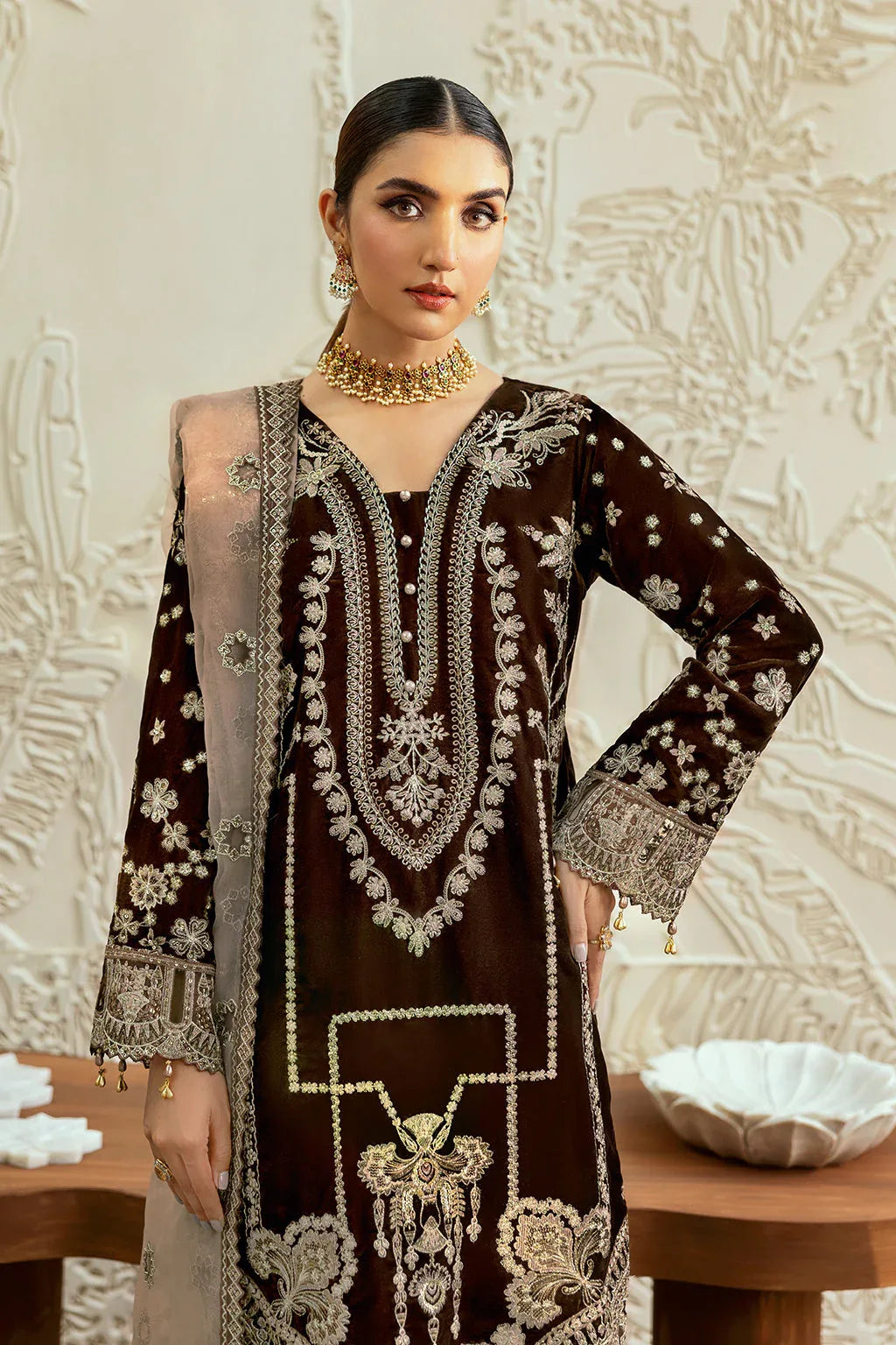 Ramsha | Velvet Collection | V-606 - Aqsa Fabrics