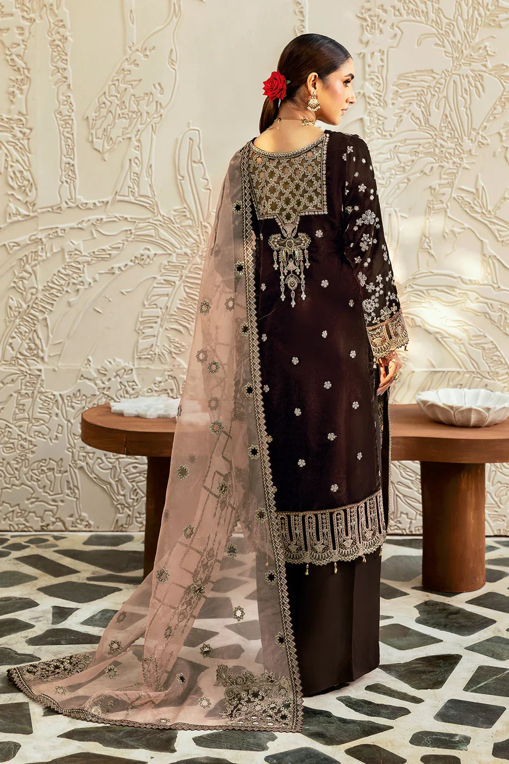 Ramsha | Velvet Collection | V-606 - Aqsa Fabrics