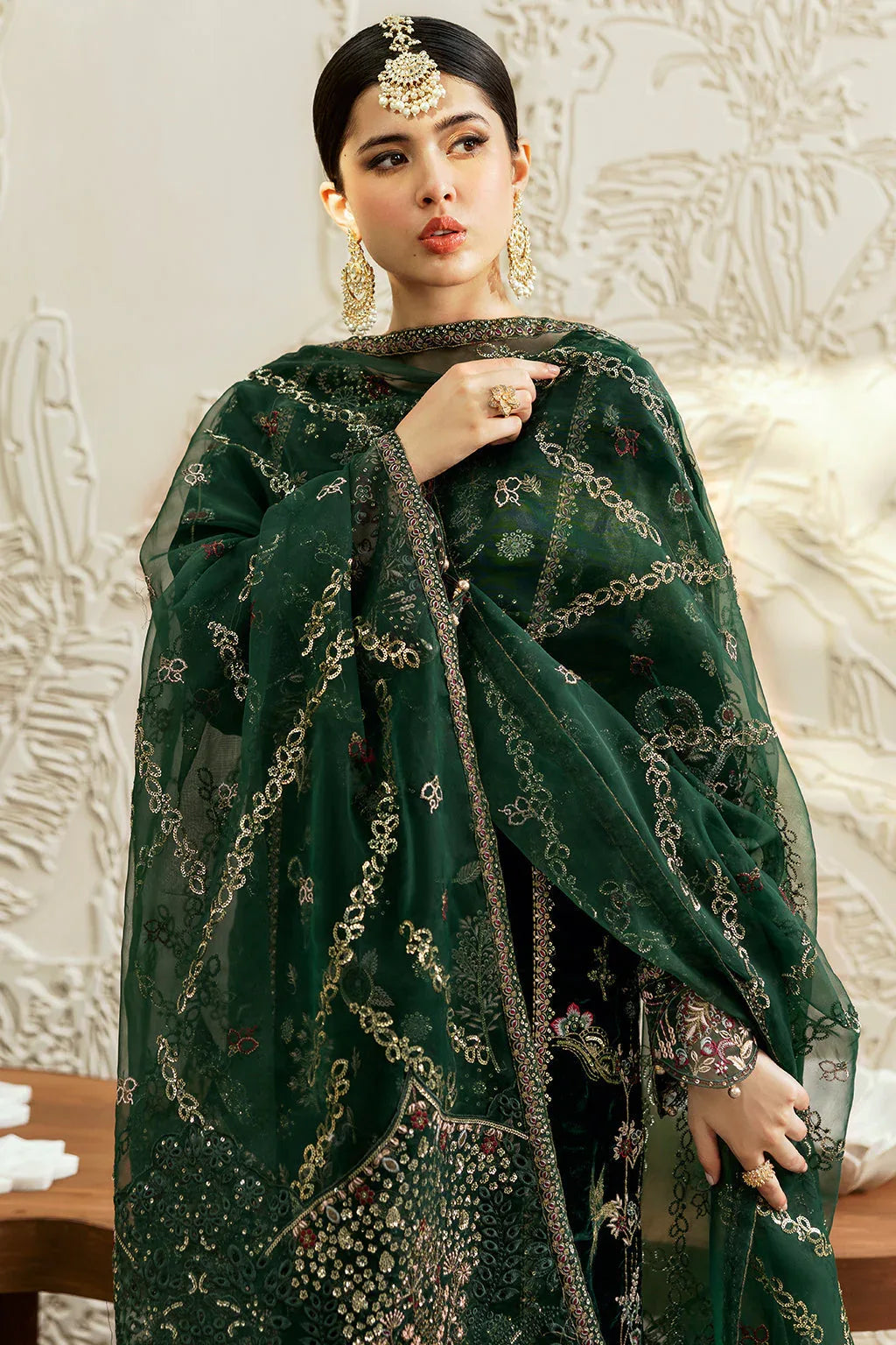 Ramsha | Velvet Collection | V-607 - Aqsa Fabrics