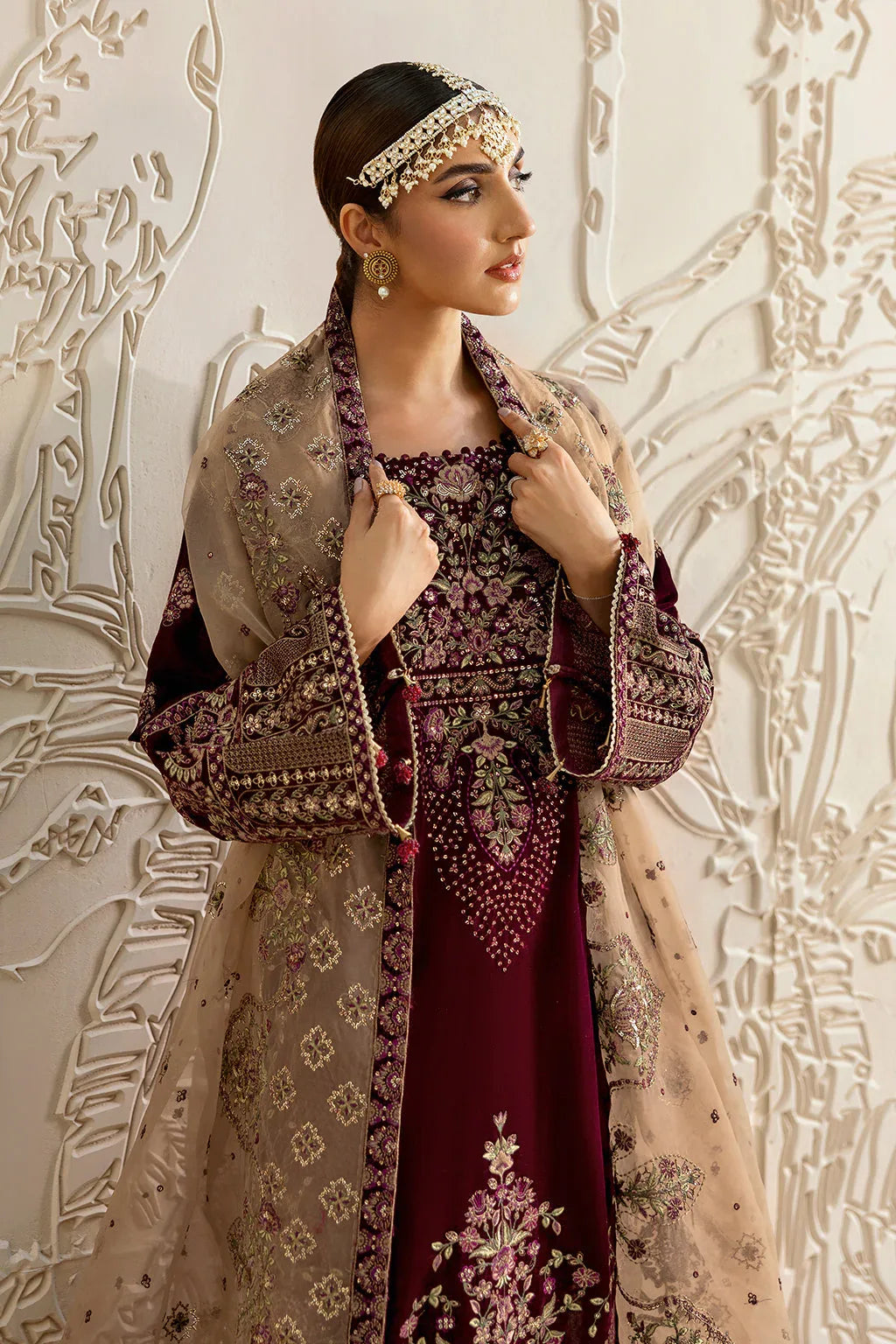 Ramsha | Velvet Collection | V-601 - Aqsa Fabrics