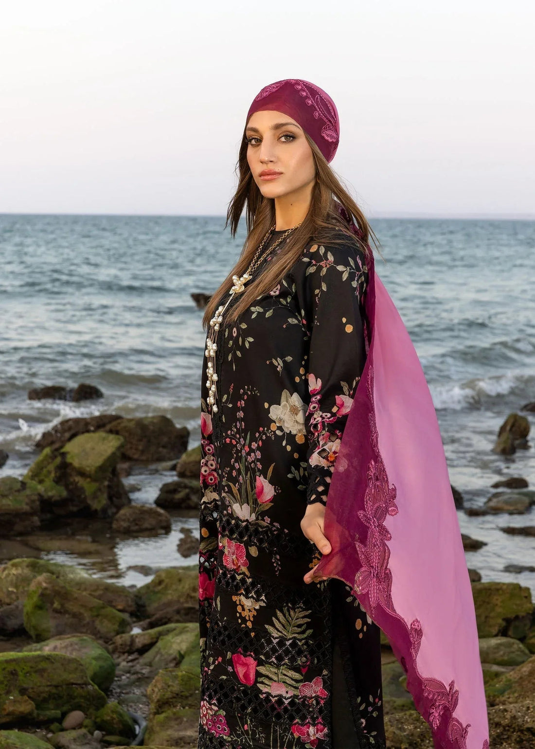 Crimson | Floe by Crimson | Bloom Bold - D4 B - Aqsa Fabrics