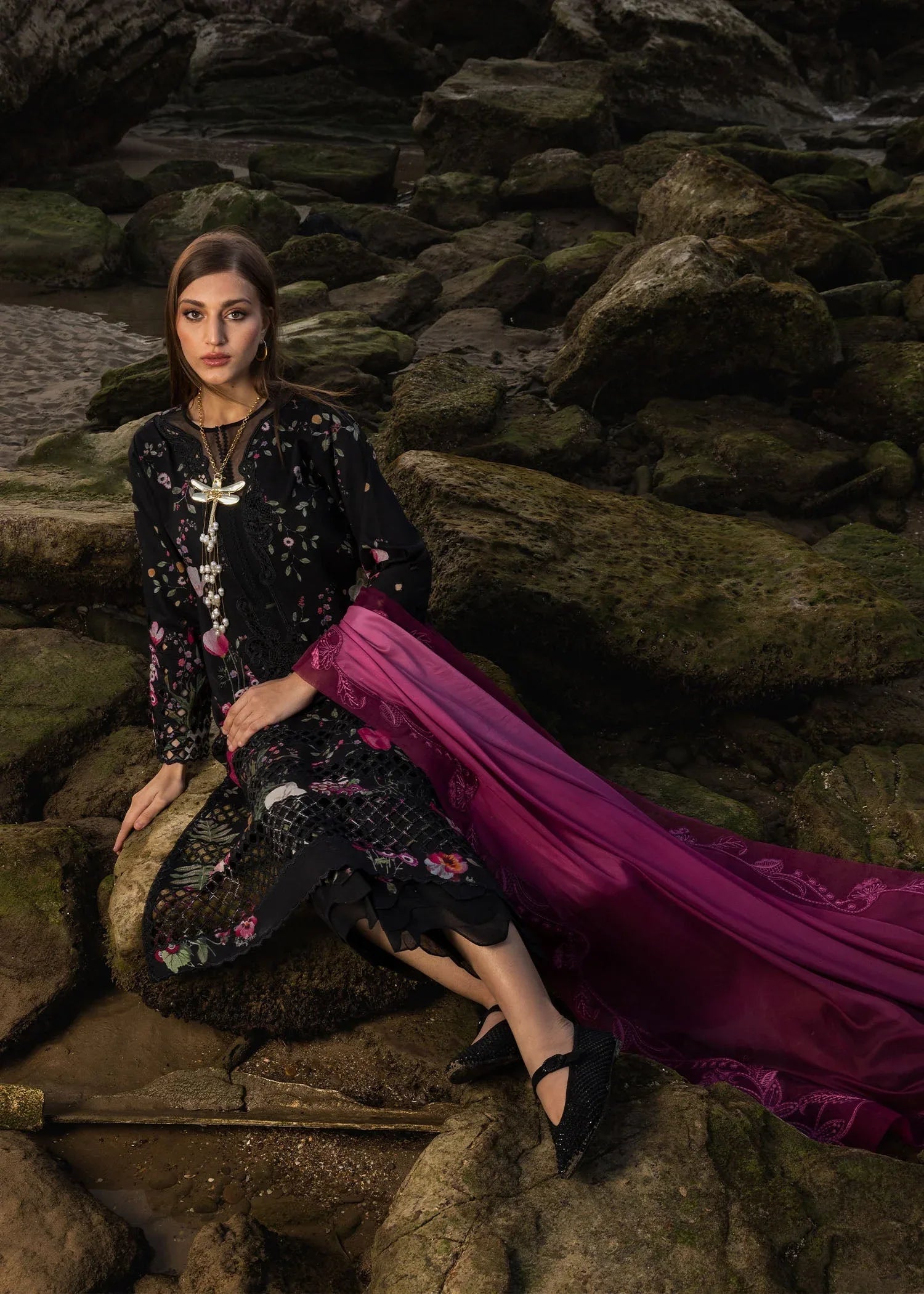 Crimson | Floe by Crimson | Bloom Bold - D4 B - Aqsa Fabrics