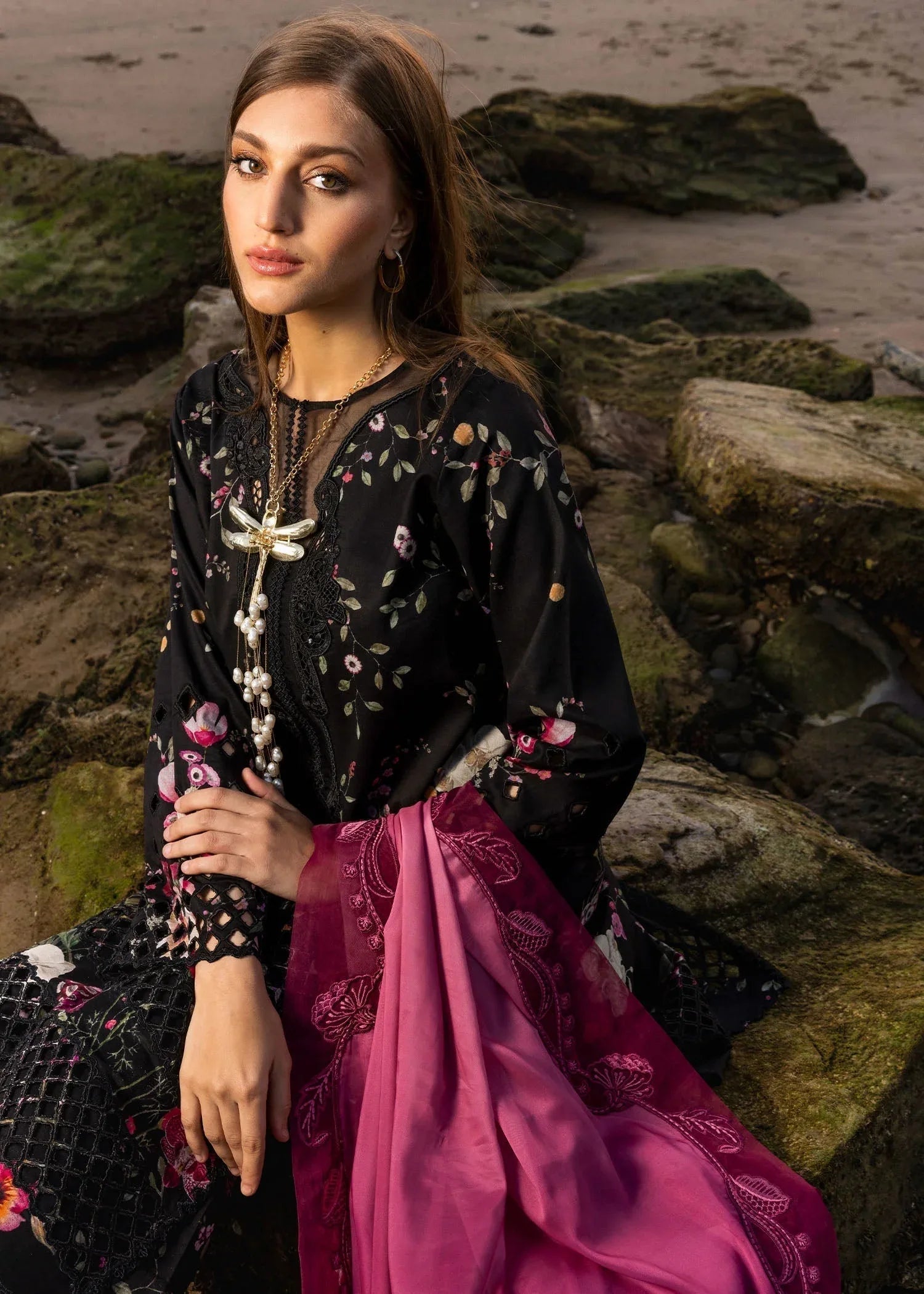 Crimson | Floe by Crimson | Bloom Bold - D4 B - Aqsa Fabrics