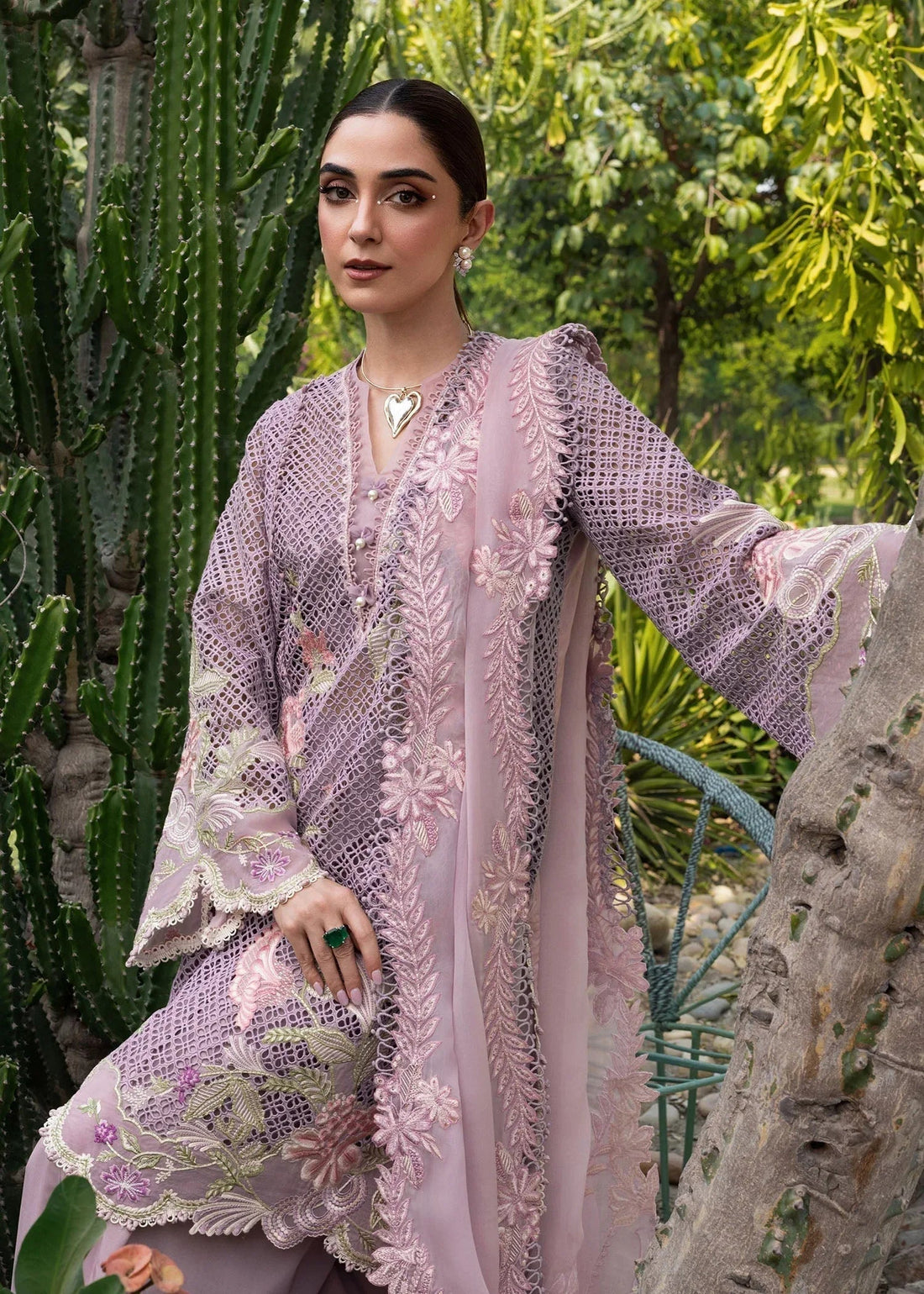 Crimson | Tasawar 25 | ONE TRUE LOVE - D6B - Aqsa Fabrics
