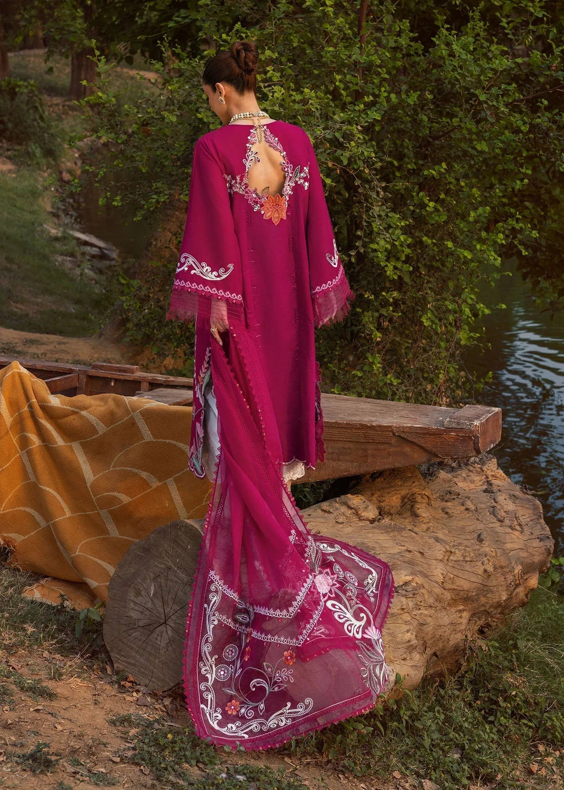Crimson | Tasawar 25 | MIRROR GARDEN - D3A - Aqsa Fabrics