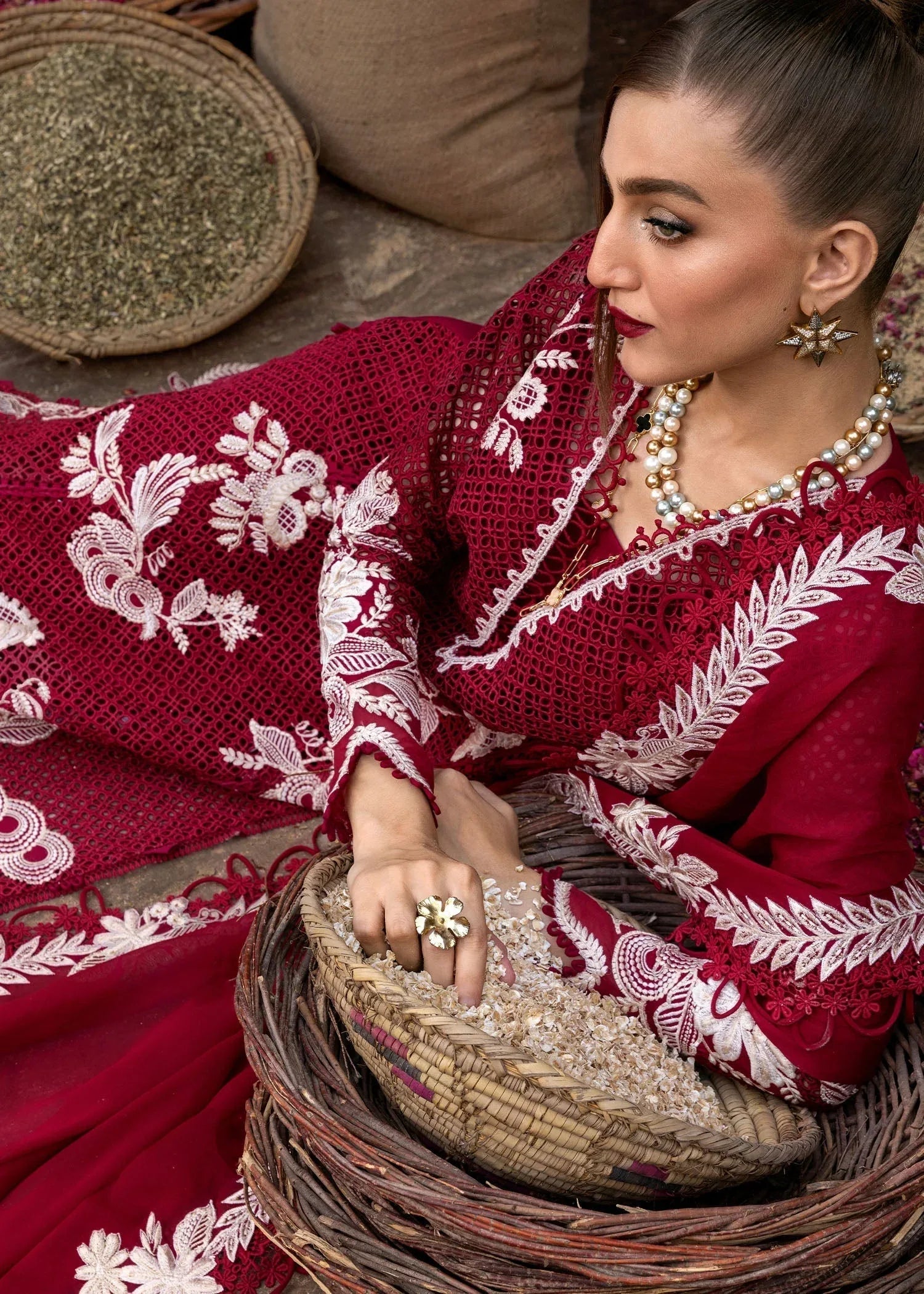 Crimson | Tasawar 25 | ONE TRUE LOVE - D6A - Aqsa Fabrics