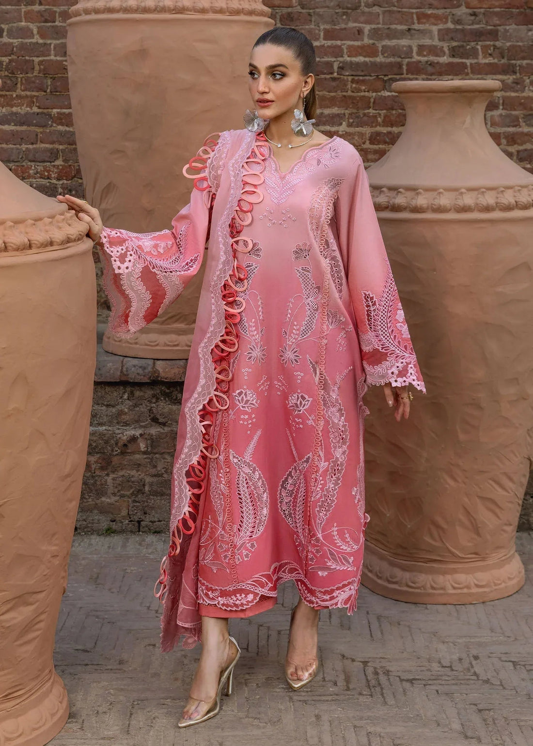 Crimson | Tasawar 25 | ALL THINGS OMBRE - D1B - Aqsa Fabrics