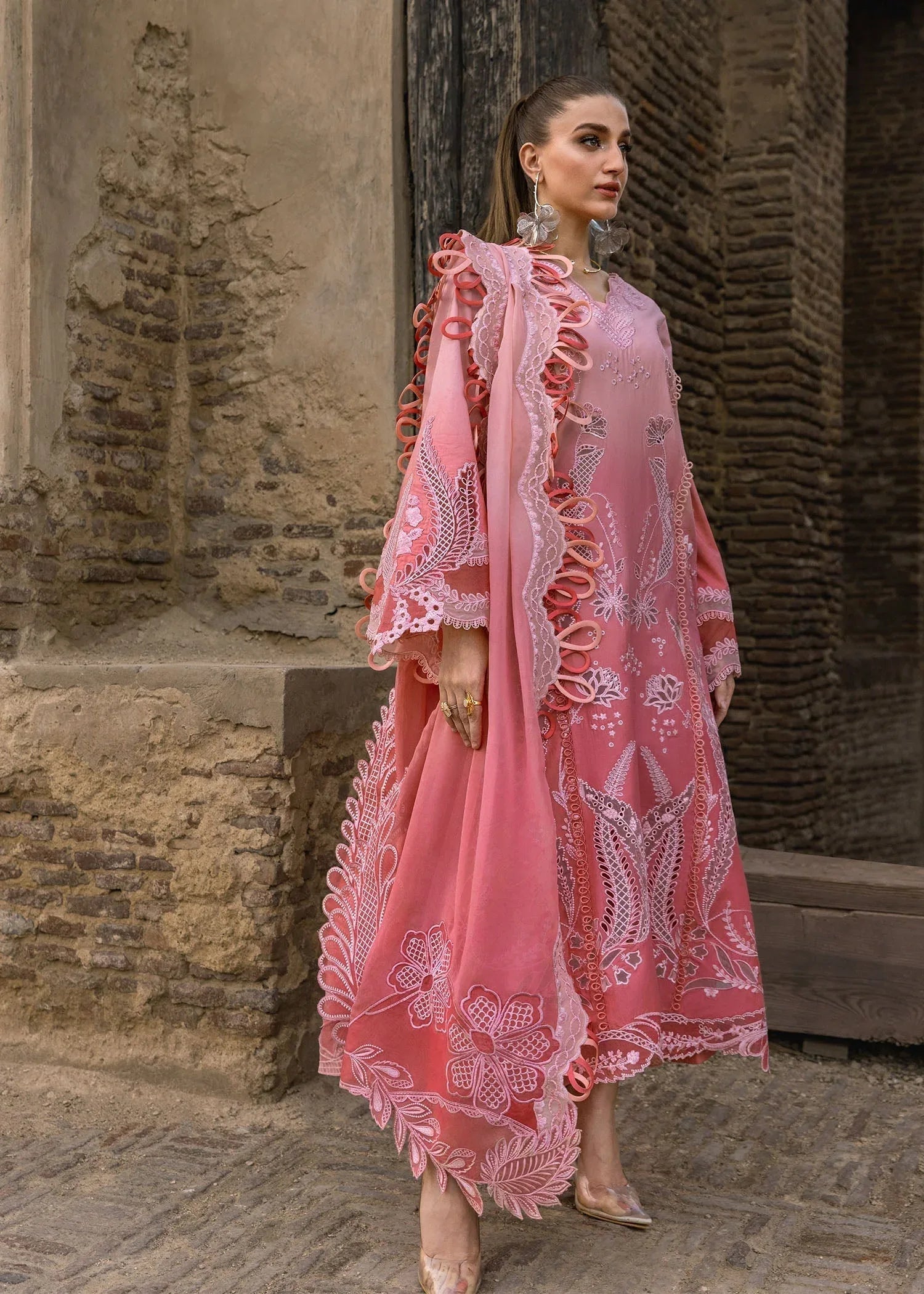 Crimson | Tasawar 25 | ALL THINGS OMBRE - D1B - Aqsa Fabrics