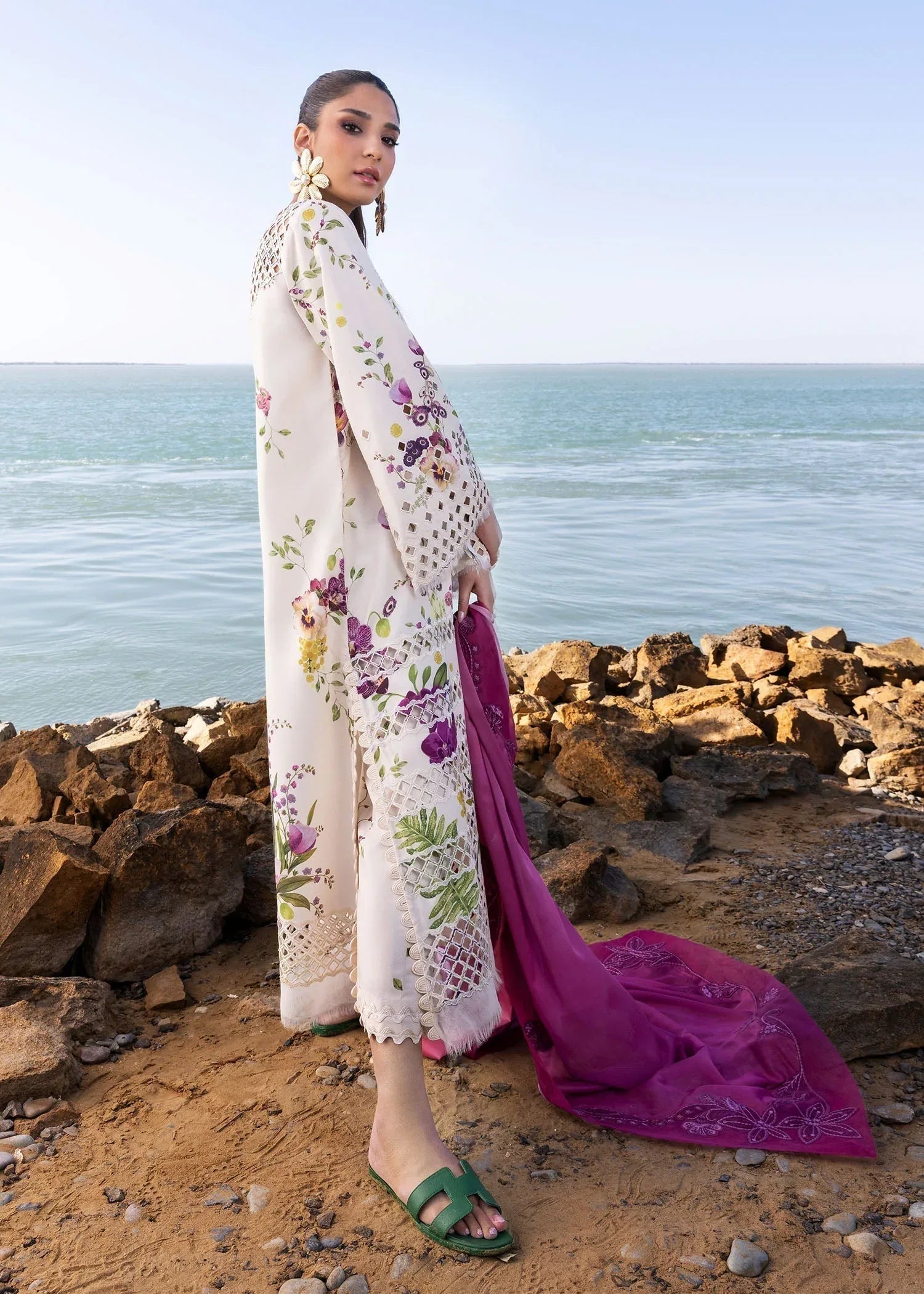 Crimson | Floe by Crimson | Bloom Bold - D4 A - Aqsa Fabrics