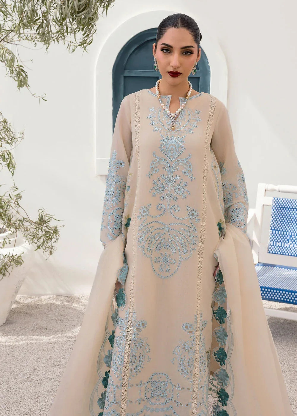 Saira Shakira | Rosea Casual Pret 25 | Serra - Aqsa Fabrics