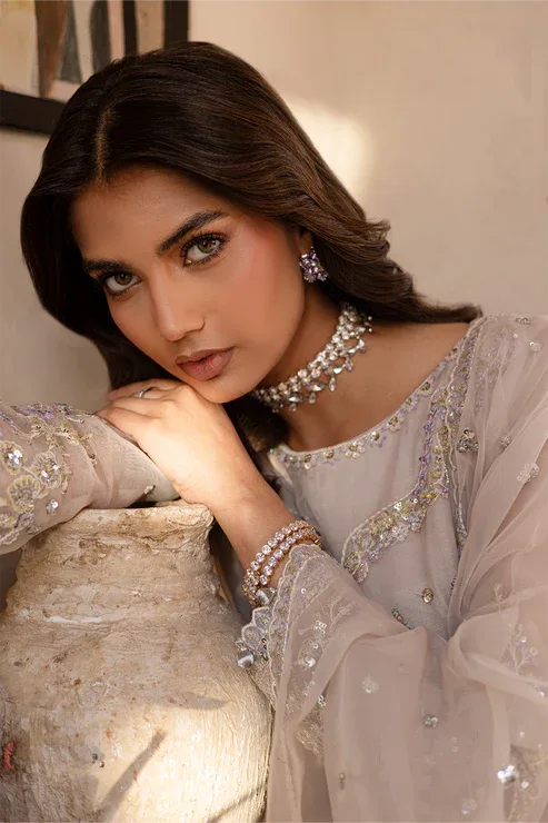 Emaan Adeel | Noore Festive Formals | SORAYA - Aqsa Fabrics