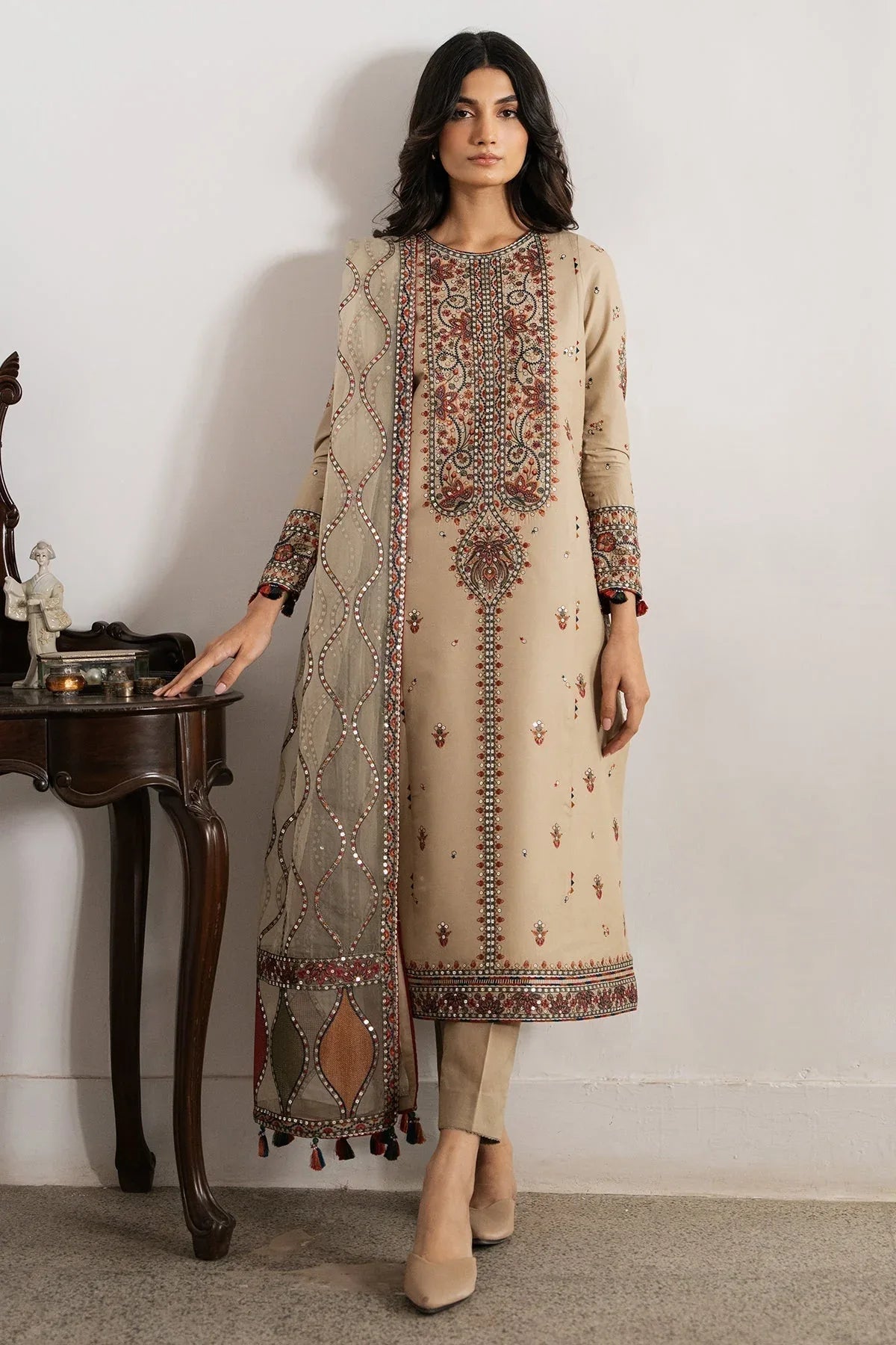 Jazmin | Ready to Wear 25 | RTW-1183 - Aqsa Fabrics