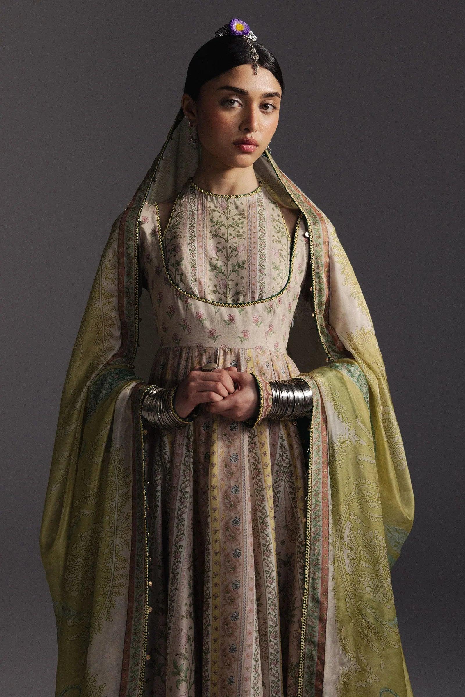 Zara Shahjahan Hoorain-D8