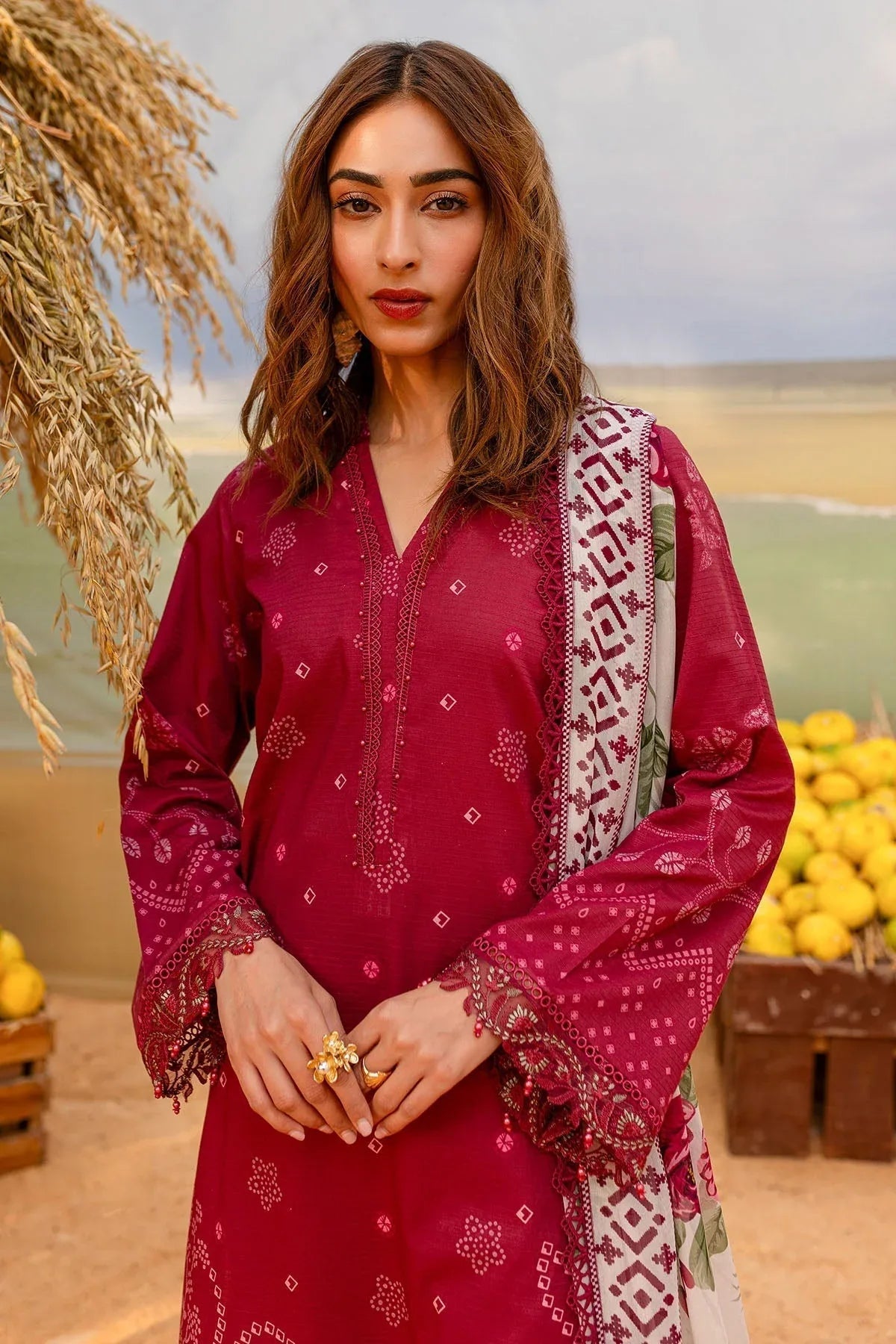 Nureh | Gardenia Lawn 25 | NSG-181 - Aqsa Fabrics