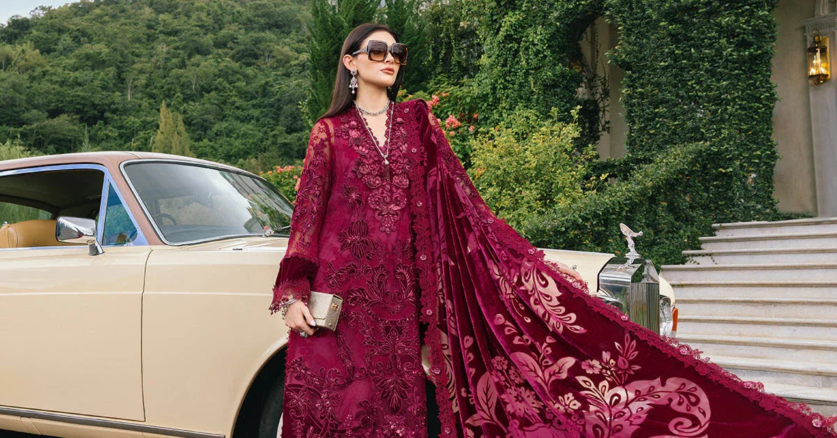 3 Piece Embroidered Chantilly Suit - Aqsa Fabrics