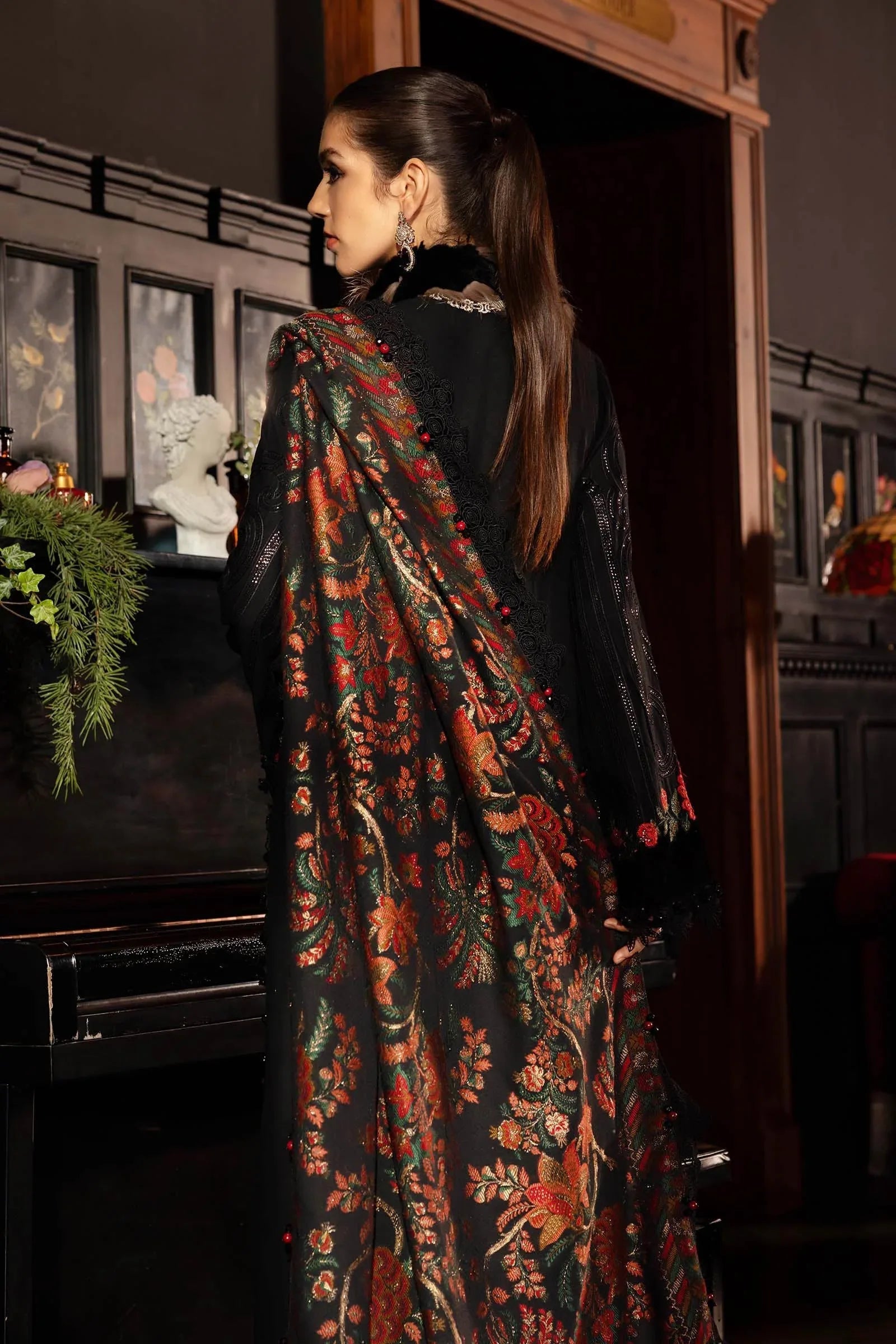 3 Piece Embroidered Linen Suit - Aqsa Fabrics