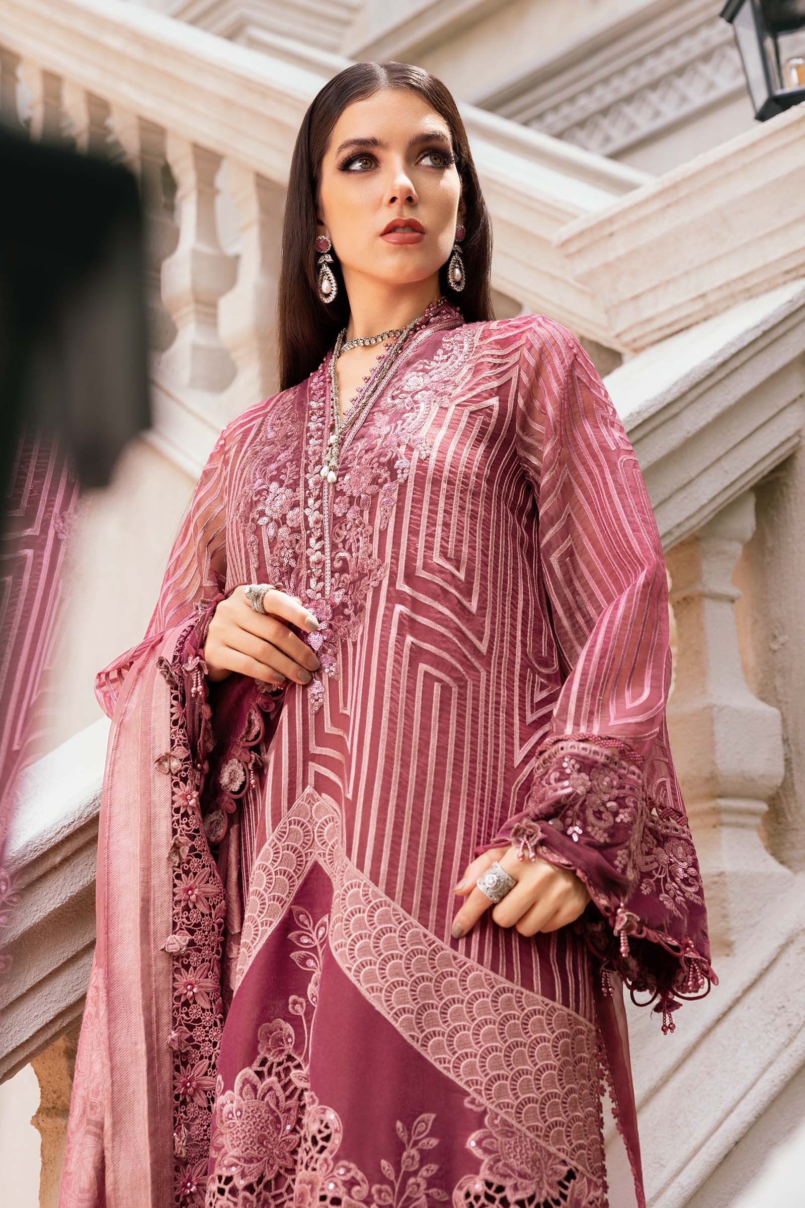 3 Piece Embroidered Organza Suit - Aqsa Fabrics
