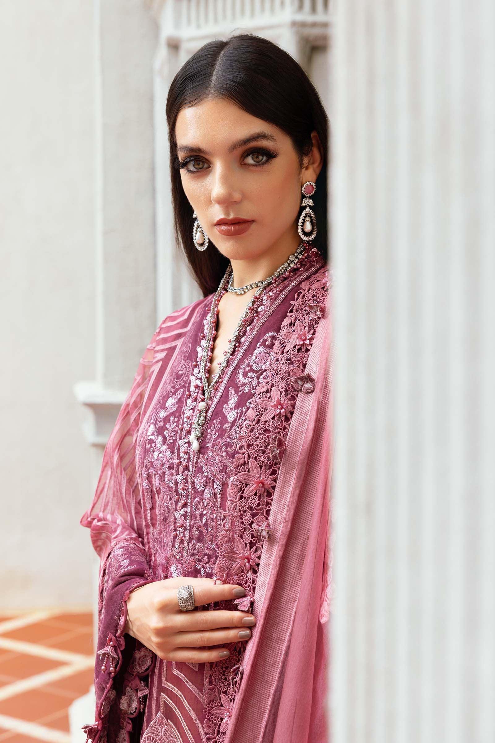3 Piece Embroidered Organza Suit - Aqsa Fabrics