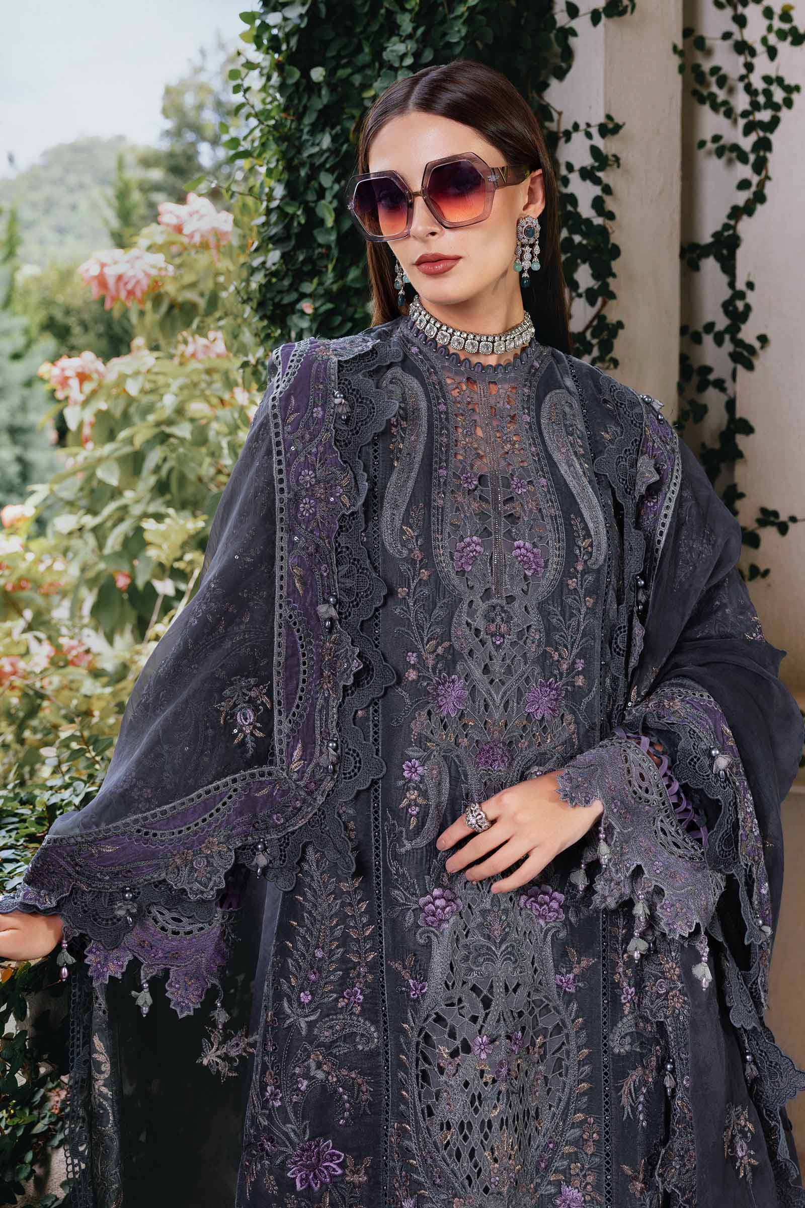 3 Piece Embroidered Velvet Suit - Aqsa Fabrics