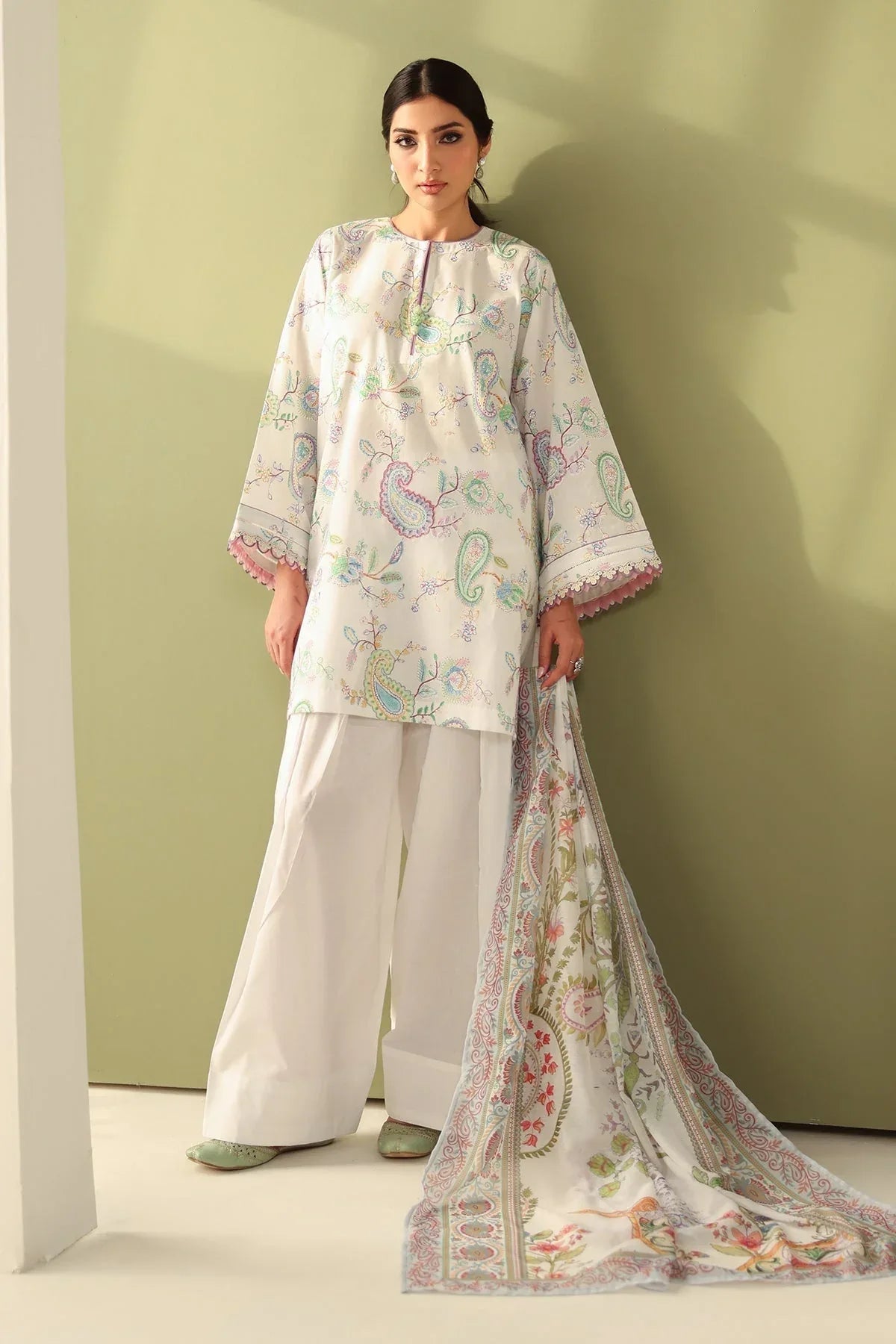 Baroque | Eid Printique | EMBROIDERED PRINTED LAWN UF-4179 - Aqsa Fabrics