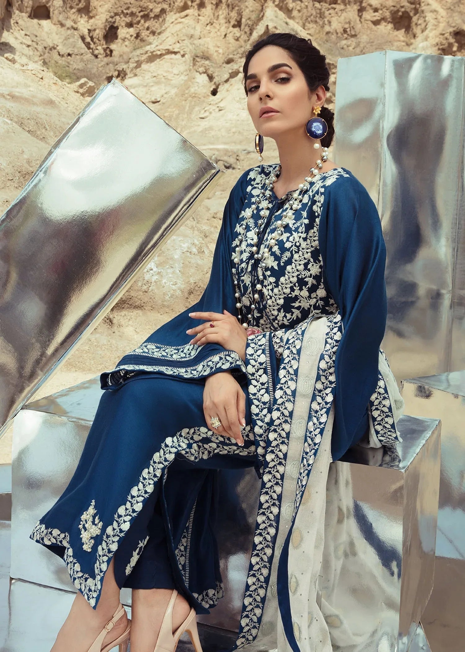 Saira Shakira | Luxury Pret | Prussia - Aqsa Fabrics
