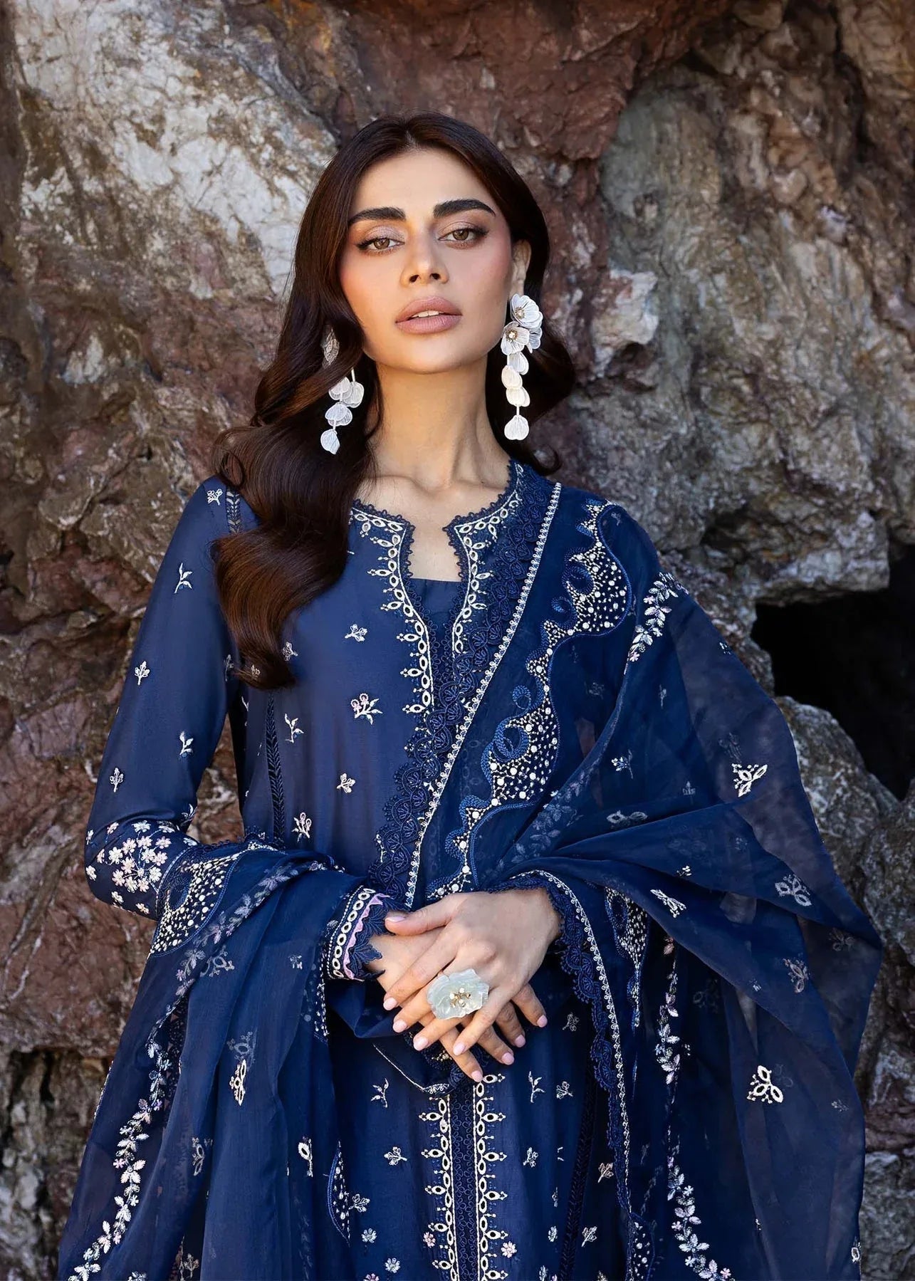 Akbar Aslam | Mare Lawn Edit 25 | Eilara - Aqsa Fabrics
