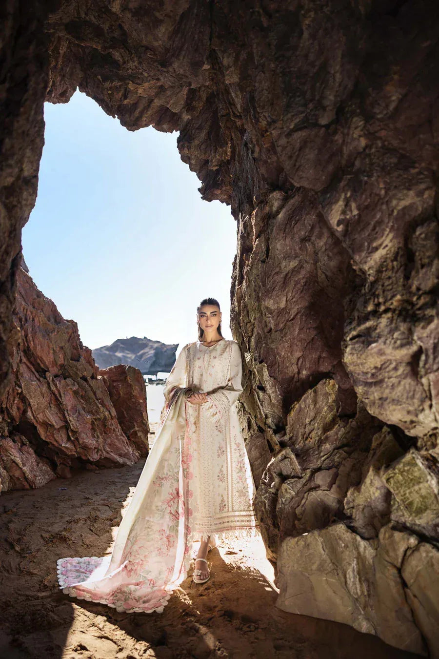 Akbar Aslam | Pret Lawn | Syelle - Aqsa Fabrics