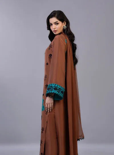 Zainab Chottani | Ramadan Edit 26 | Terra Luxe