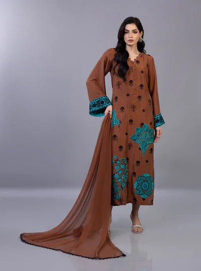 Zainab Chottani | Ramadan Edit 26 | Terra Luxe