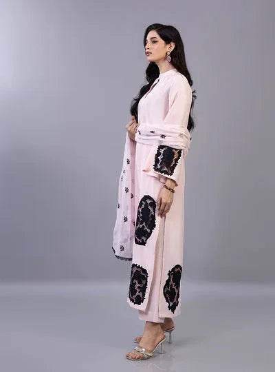 Zainab Chottani | Ramadan Edit 26 | Blush Royale