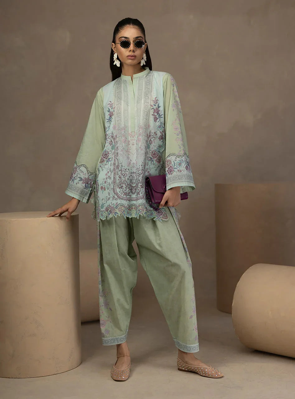 Zainab Chottani | Zahra Spring Edit 26 | Evie