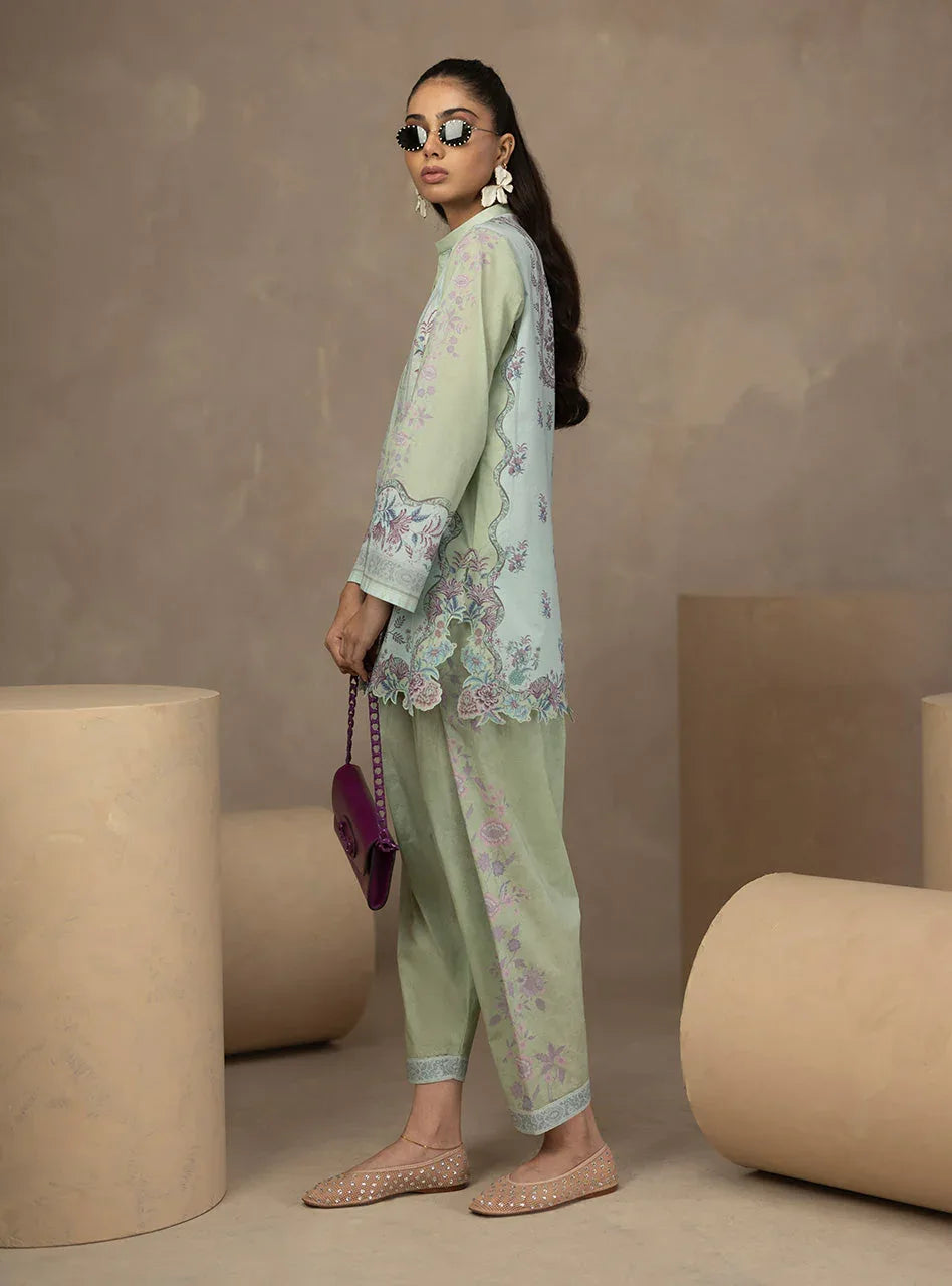Zainab Chottani | Zahra Spring Edit 26 | Evie