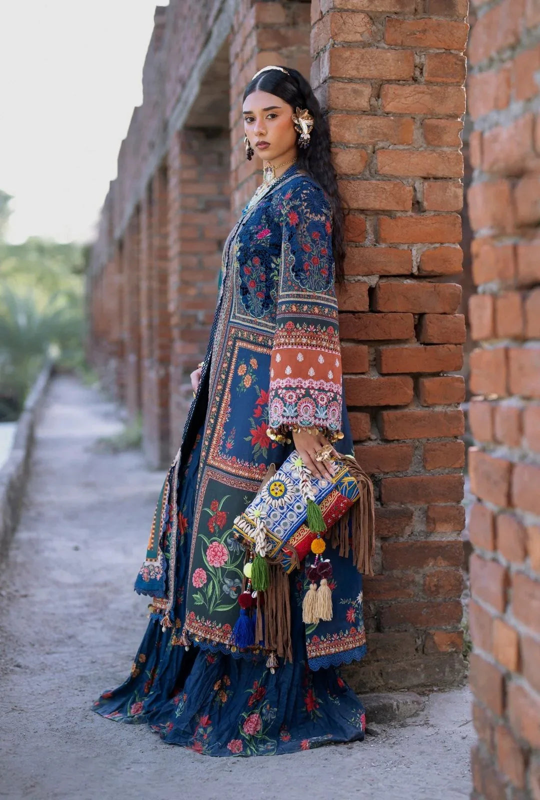AJR Couture | Sard Sham | Kaneez - Aqsa Fabrics