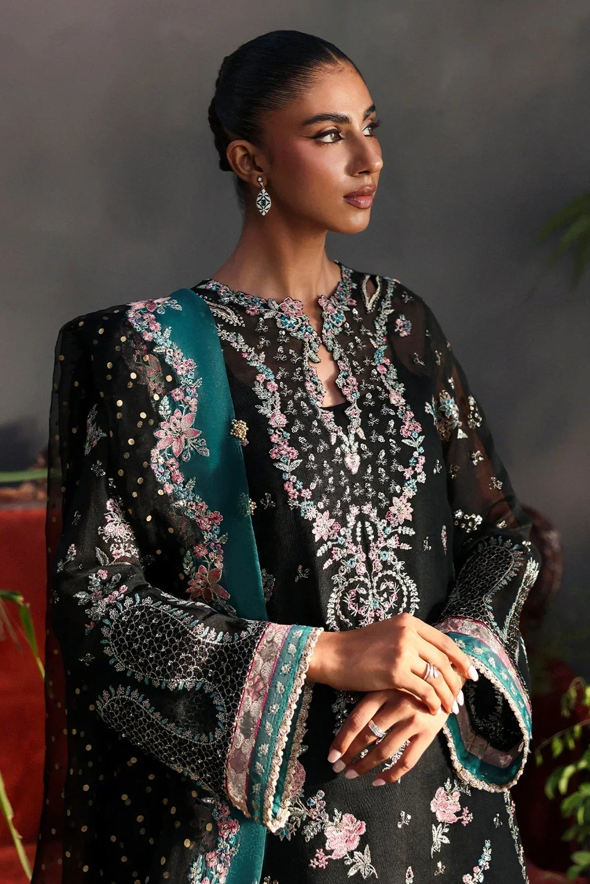 Afrozeh | La Fuchsia 25 | Larosea - Aqsa Fabrics