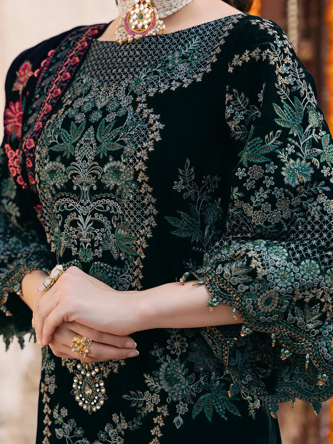 Flossie | Siara Velvet Formals | V-102 - B - Aqsa Fabrics