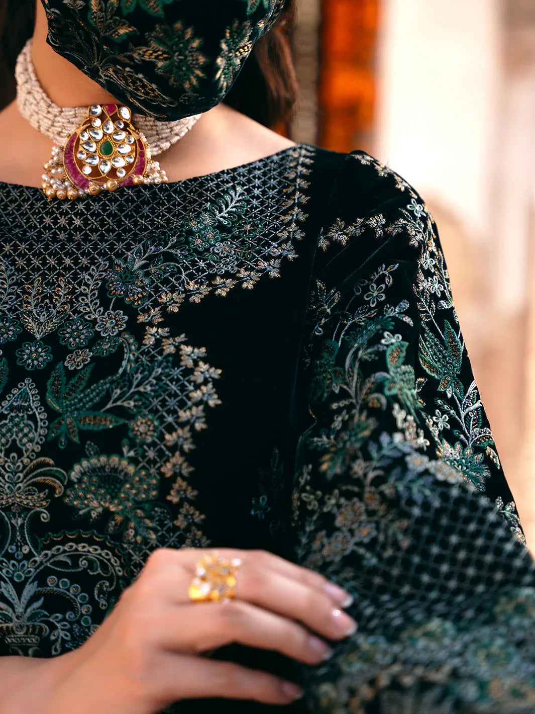 Flossie | Siara Velvet Formals | V-102 - B - Aqsa Fabrics